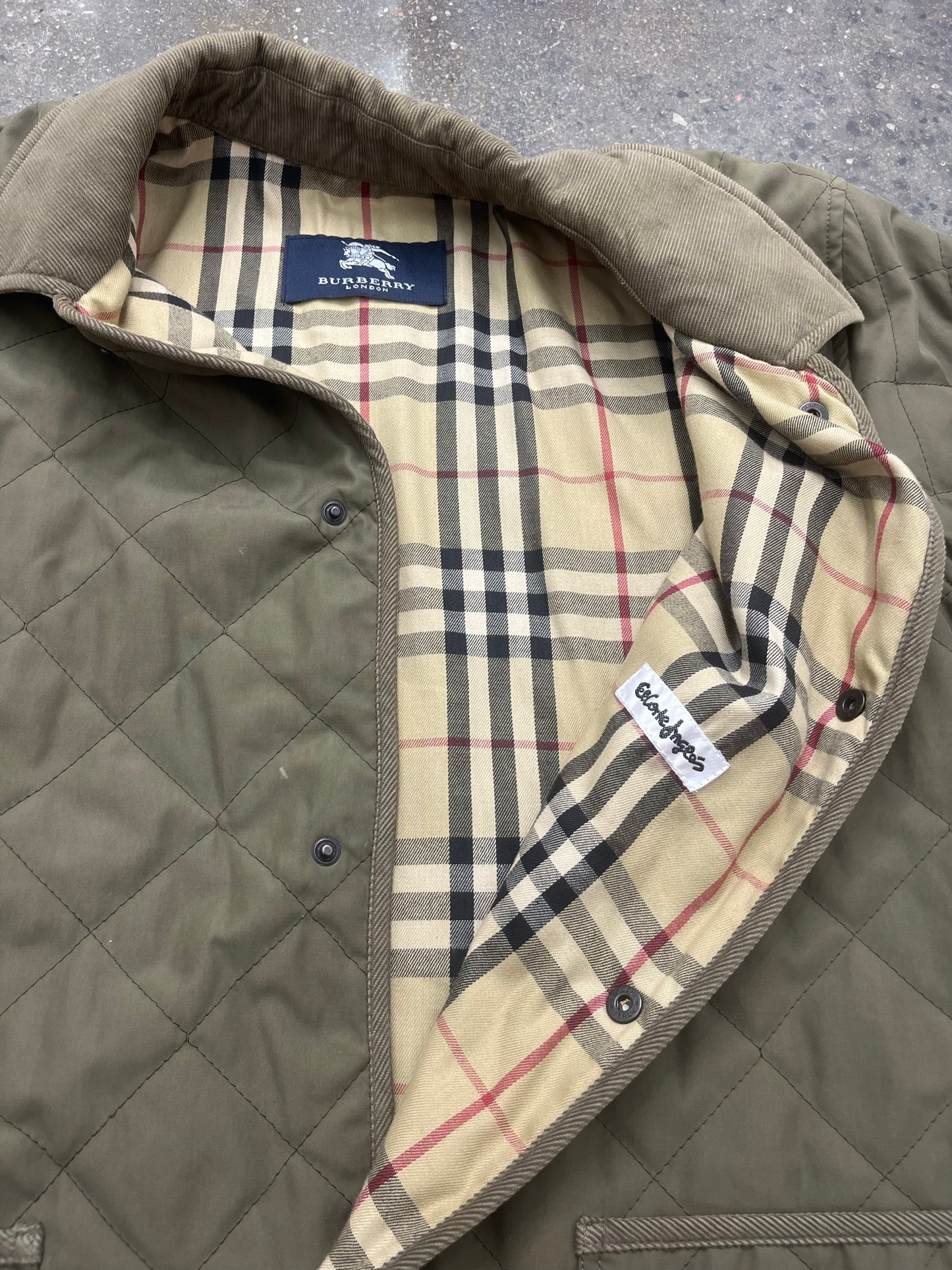 Vintage Burberry Quilted Light Jacket Size M