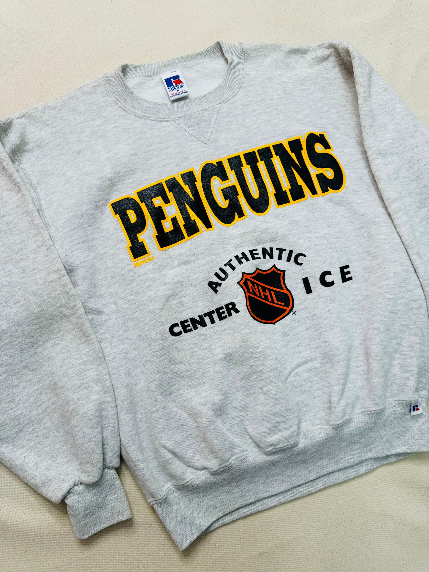 Vintage Russell Athletic Pittsburgh Penguins Size M