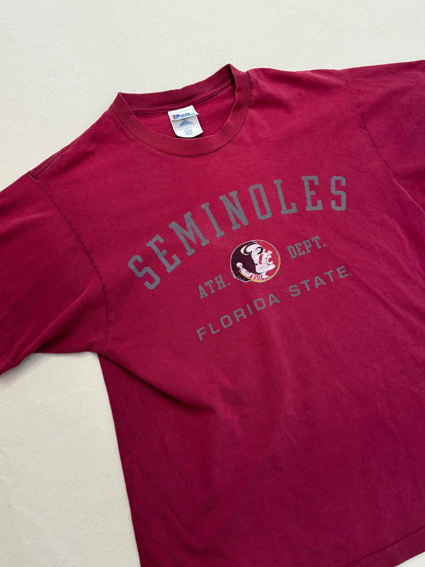 Vintage 90's Seminoles Tee Size L