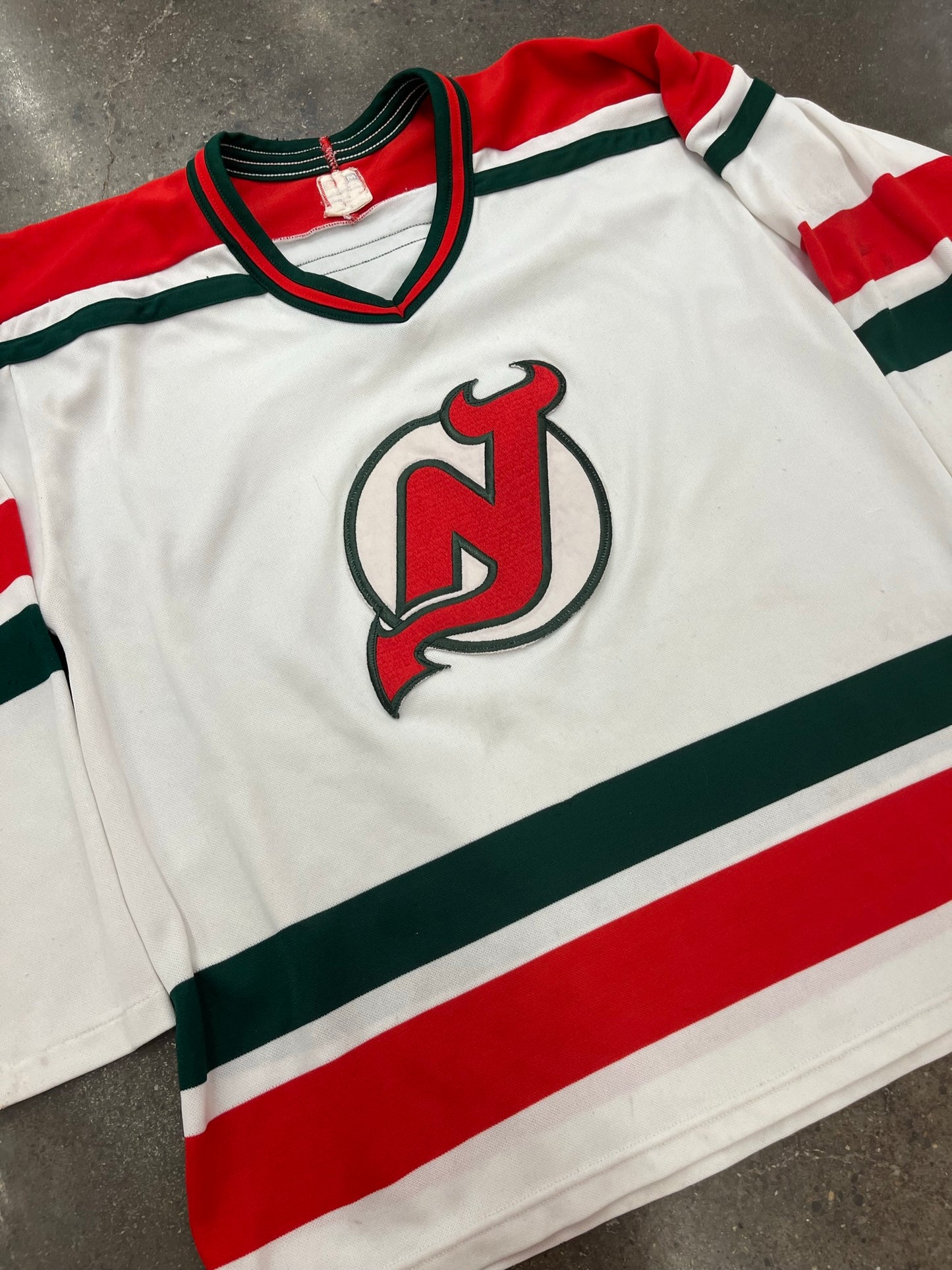 Vintage 80's New Jersey Devils Jersey Size L