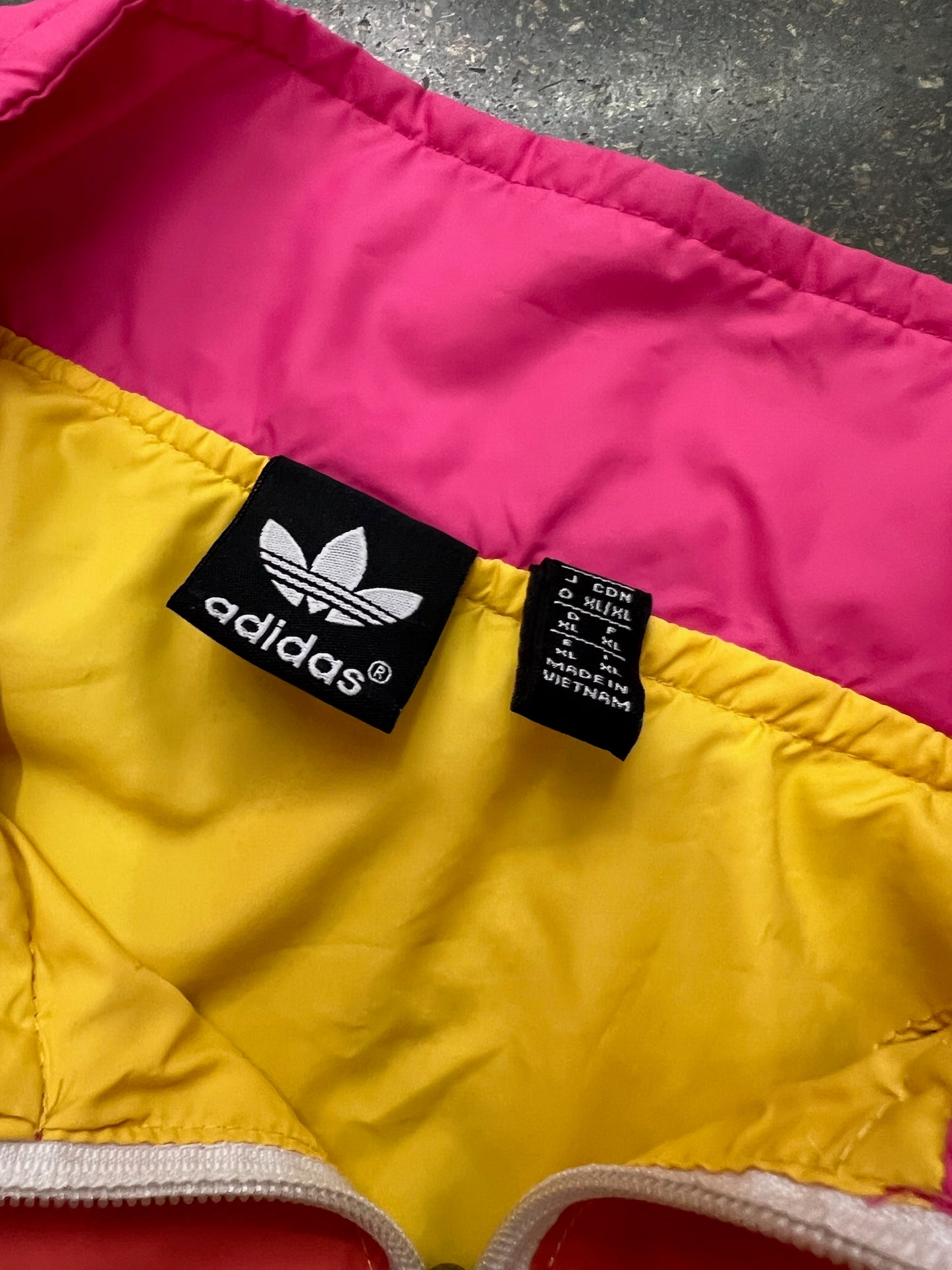Adidas Multi-Coloured Light Jacket Size XL