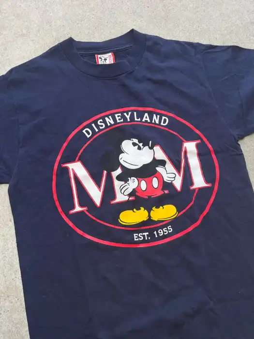 Vintage Mickey Mouse Disney Tee Size M